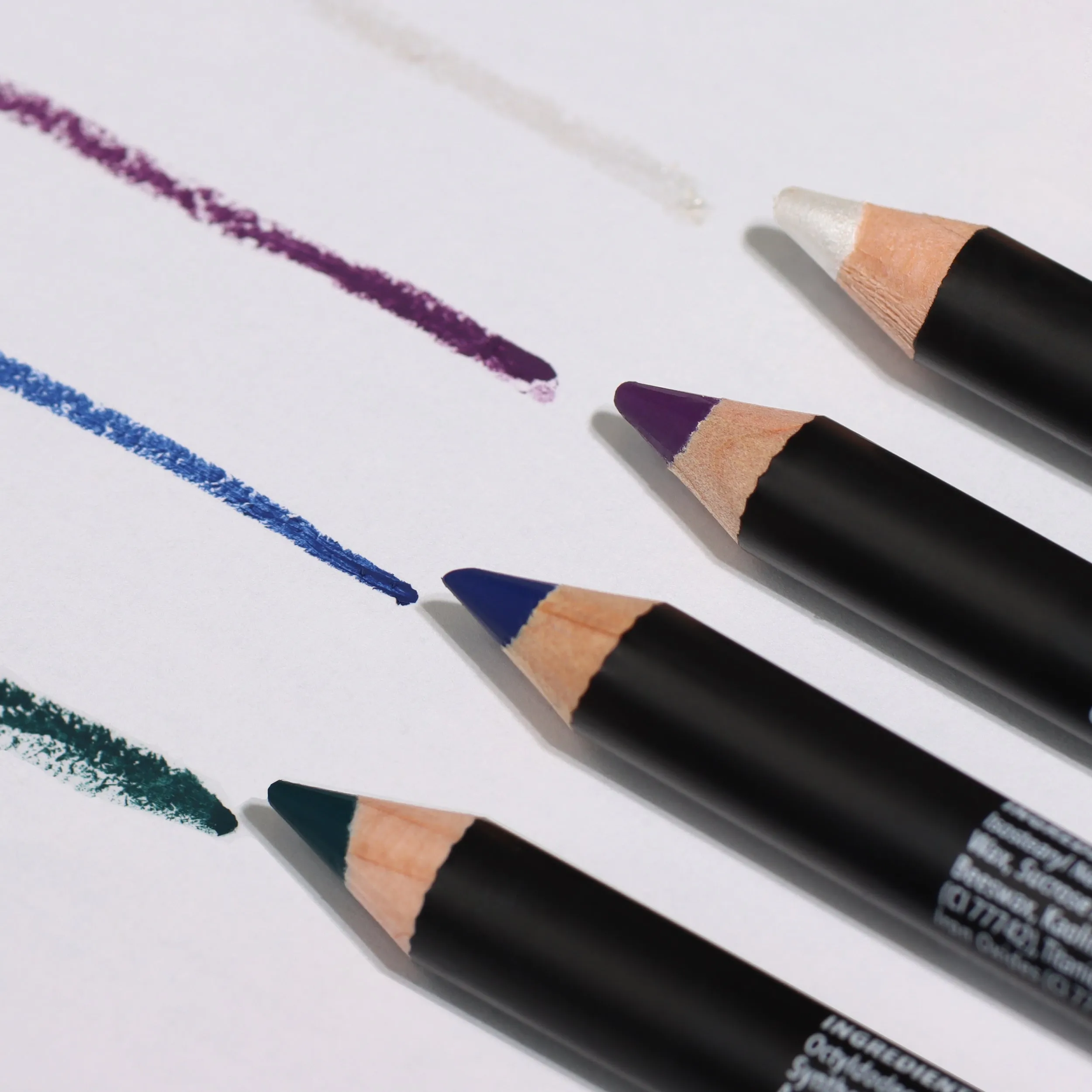 Eye Exposure Pencil (009, Pearl White)