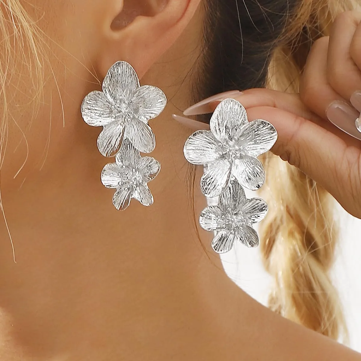 Gold Flower Earrings for Women Silver Large Big Gold Statement Earrings Chunky Daisy Floral Summer Fashion Trendy Jewelry