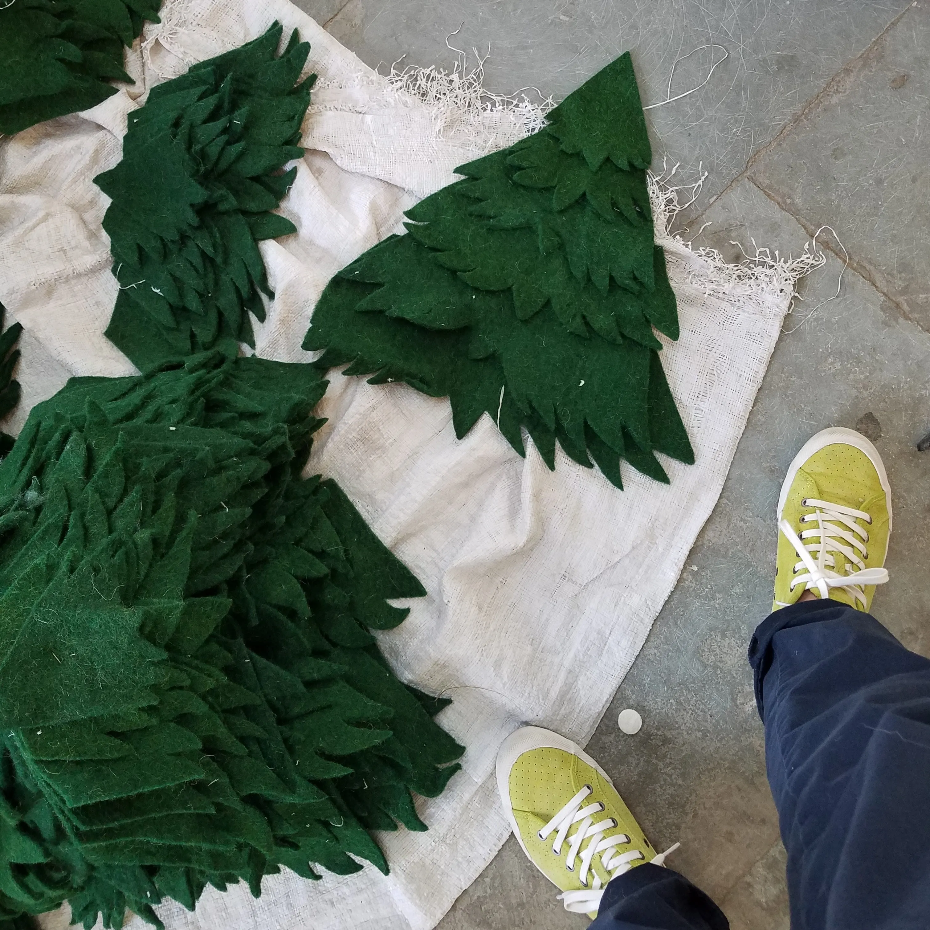 Handmade Christmas Tree Skirt in Hand Felted Wool - Dogs with Trees on Gray- 72"