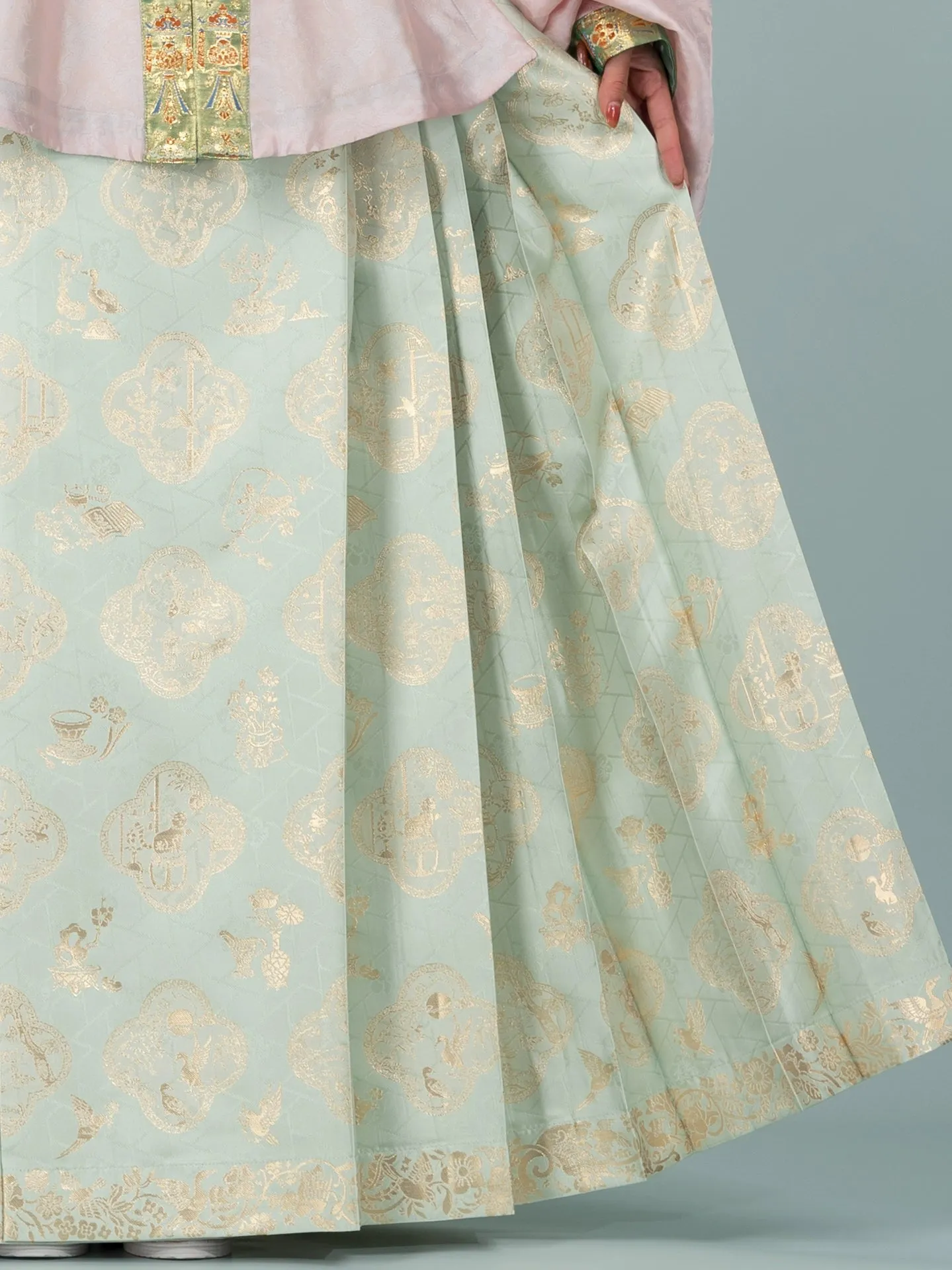 Jie Qi 节气 Lunisolar Term Mamian Skirt