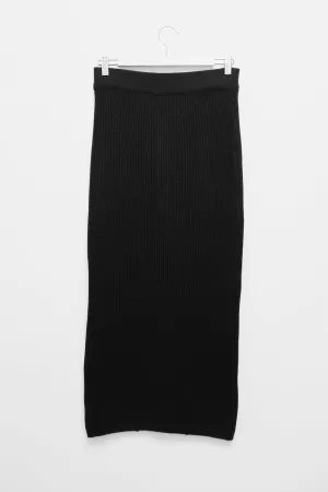 RIB KNIT BLACK LONG VINTAGE SKIRT