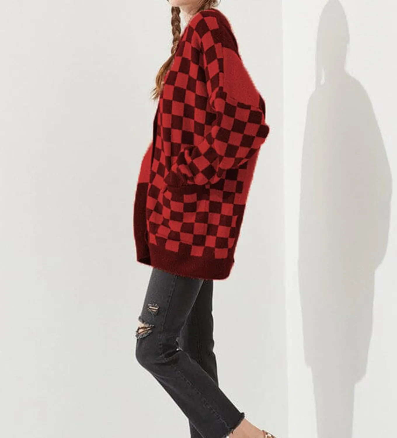 Women Checkered Oversized Cardigan Loose Deep V Neck Long Sleeve Button Down Sweater with Pockets Vintage Streetwear