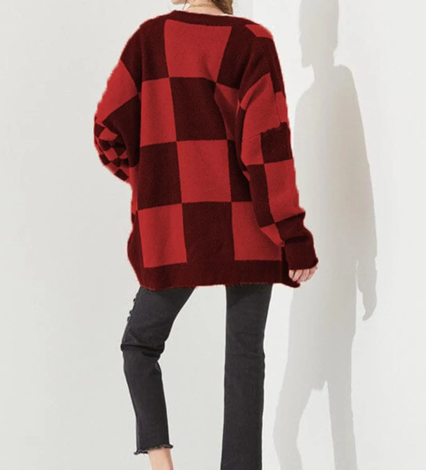 Women Checkered Oversized Cardigan Loose Deep V Neck Long Sleeve Button Down Sweater with Pockets Vintage Streetwear