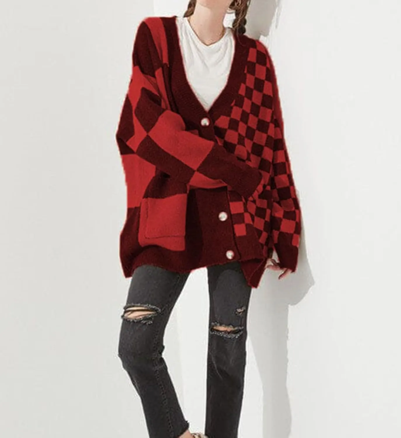 Women Checkered Oversized Cardigan Loose Deep V Neck Long Sleeve Button Down Sweater with Pockets Vintage Streetwear