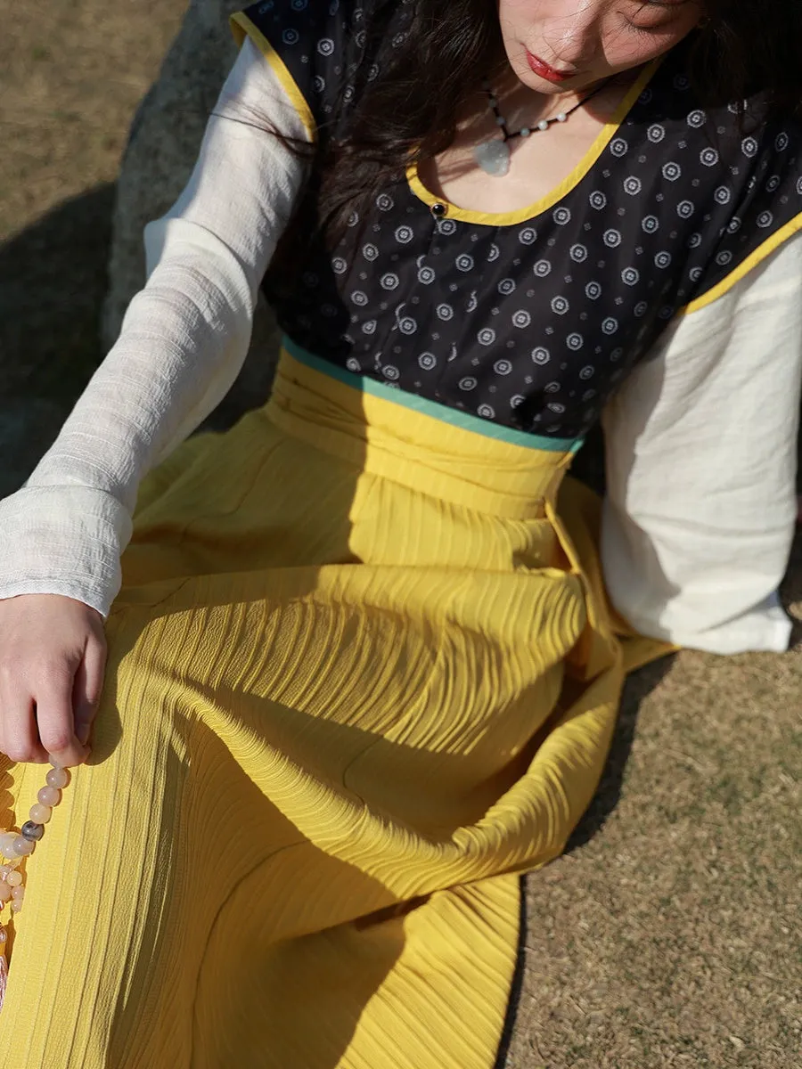 Xuyu 须臾 A Moment in the Early Tang Chuiling Banbi Jacket & Poqun Broken Skirt Ruqun Set